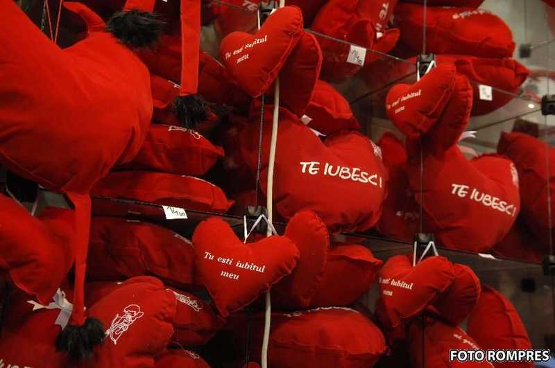 Dragobetele, varianta autohtona a Valentine's Day, Foto: Rompres