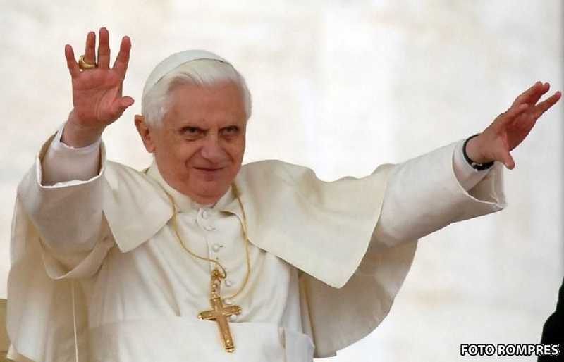 Papa Benedict, Foto: Agerpres