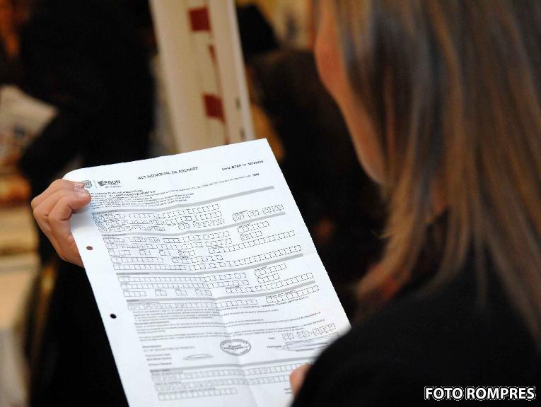 Adeziune la pilonul II de pensii, Foto: Rompres