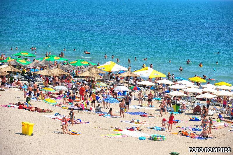 Aglomeratie la mare, Foto: Rompres