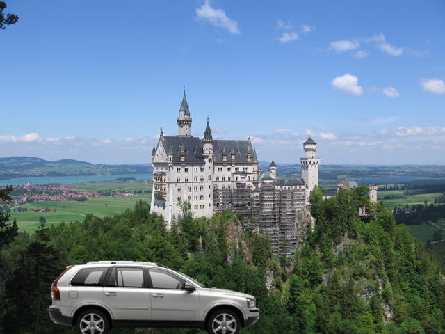 Neuschwanstein Castle in Germania, cu Volvo, Foto: USER UPLOADED