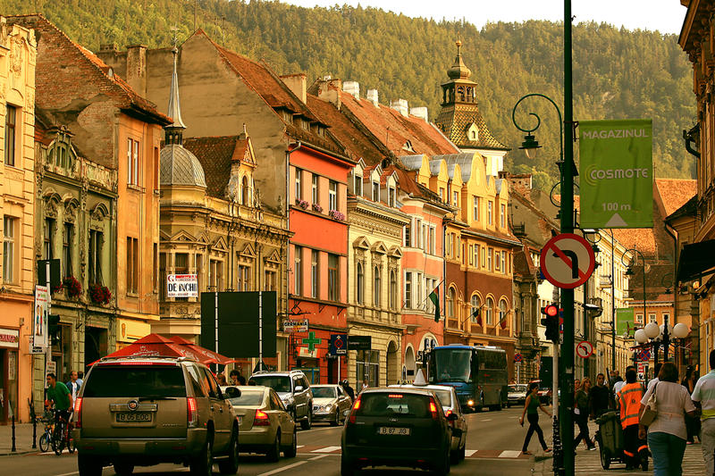 Strada aglomerata din Brasovul vechi (19 iulie 2008), Foto: USER UPLOADED