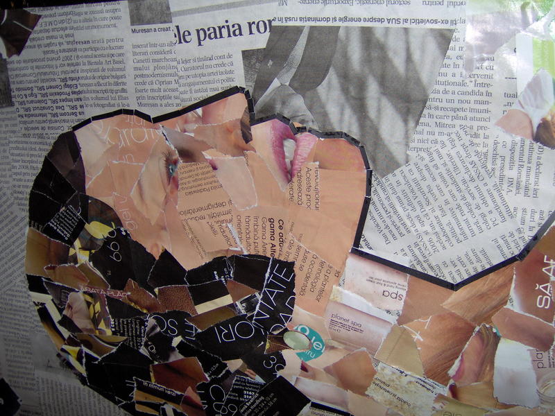 lucrare din ziare reciclate, Foto: