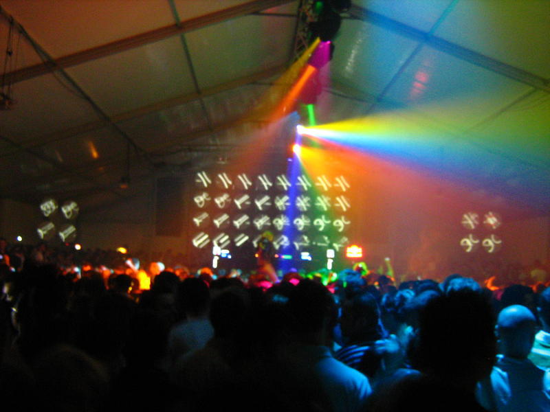 Clubbing la malul marii, Foto: HotNews.ro