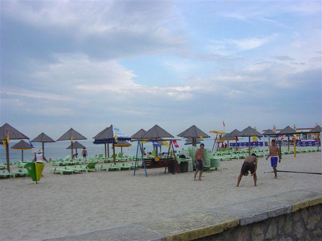 Pe plaja la Mamaia in iulie, Foto: HotNews.ro