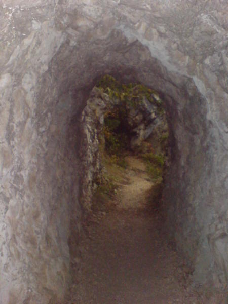 Tuneluri, Foto: HotNews.ro