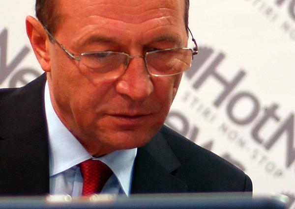 Traian Basescu in dialog cu cititorii, Foto: HotNews.ro