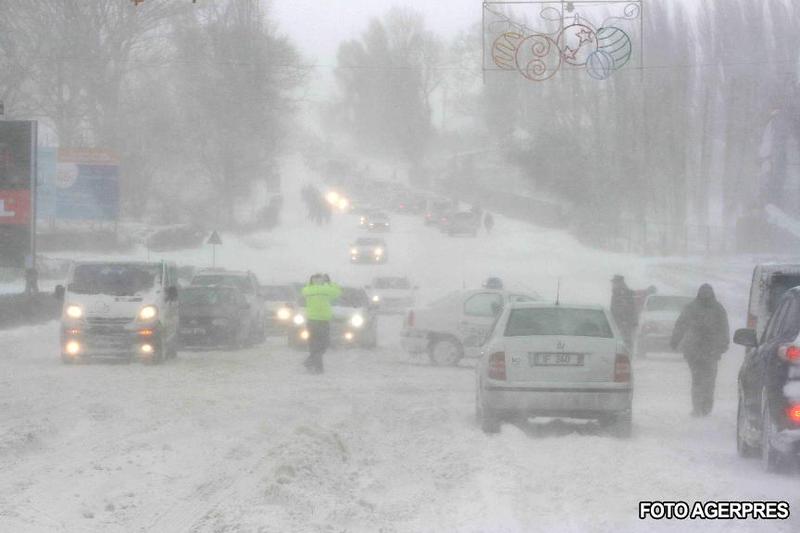 Trafic dificil din cauza zapezii, Foto: Agerpres