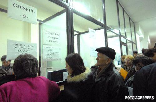 Aglomeratie la ghiseu, Foto: AGERPRES