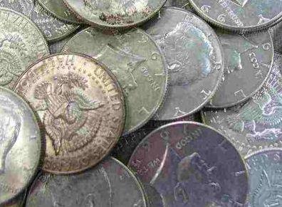 Banii, la comun sau separat, Foto: Captura Youtube.com