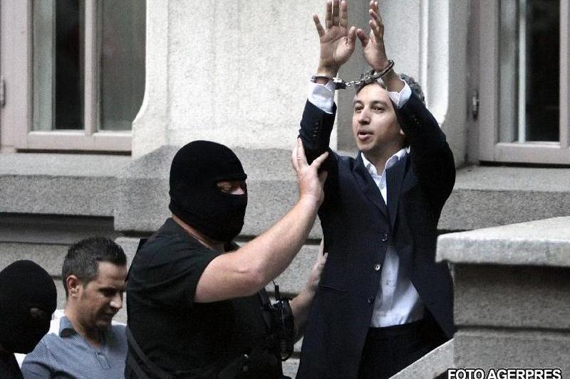 Dan Diaconescu, arestat (2010), Foto: Agerpres