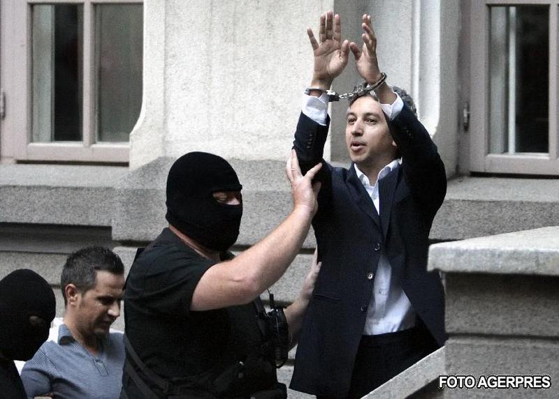 Dan Diaconescu, arestat (2010), Foto: Agerpres