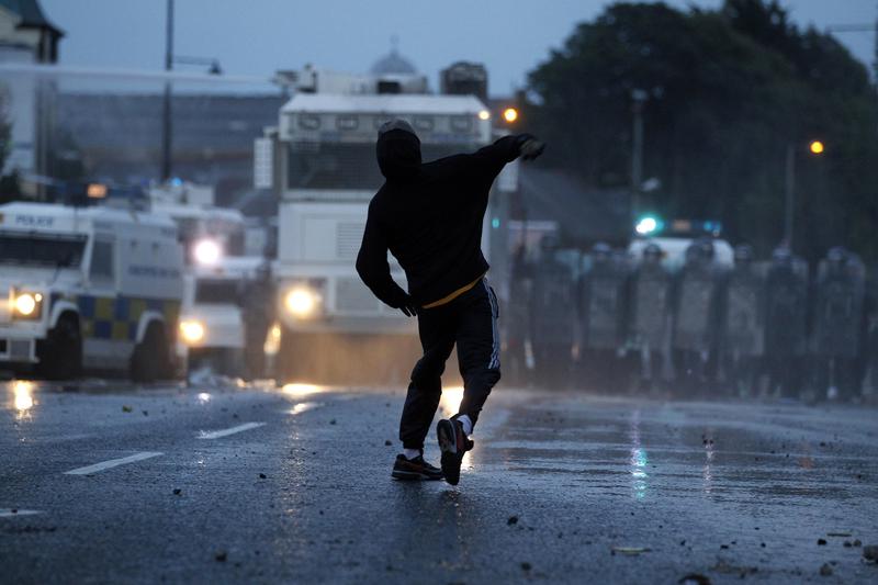 Violente la Belfast, Foto: Reuters