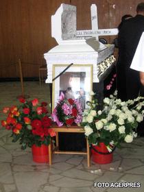 Madalina Manole a fost inmormantata vineri