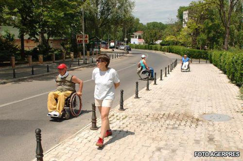 Persoane cu dizabilitati, Foto: AGERPRES