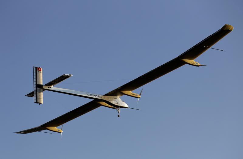 Solar Impulse, avionul propulsat de energie solara, Foto: Reuters