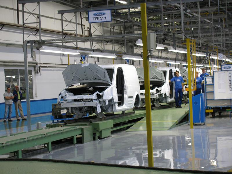 Ford va reincepe angajarile in 2011, Foto: Hotnews