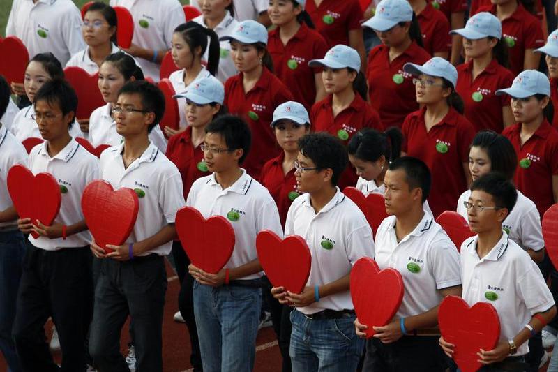 Foxconn si-a scos angajatii la un mars pentru a le creste moralul, Foto: Reuters