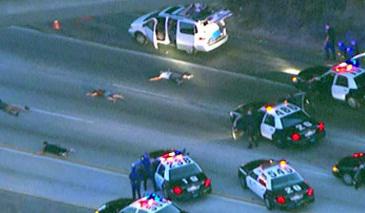 Arestati din greseala, Foto: Captura KTLA-TV