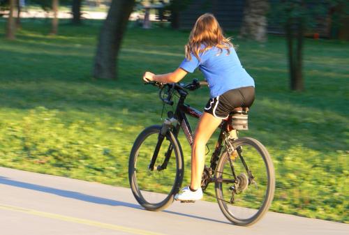 Mersul pe bicicleta, o modalitate placuta de a arde calorii, Foto: PhotoExpress