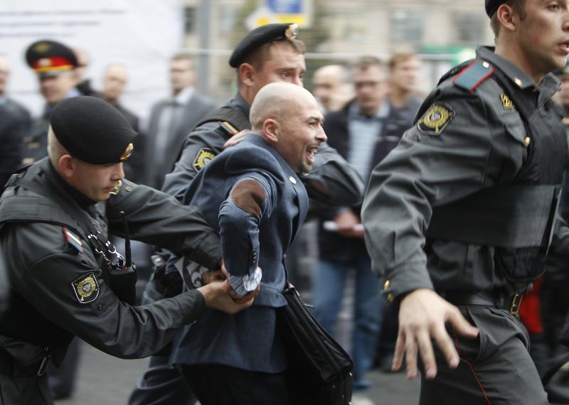 Violente la Moscova, Foto: Reuters