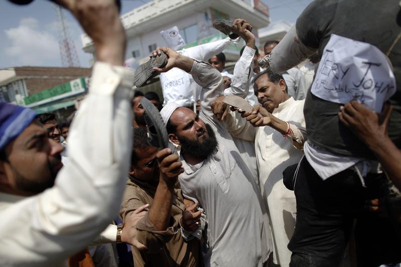 Prosteste in Afganistan impotriva arderii Coranului de catre o biserica din SUA, Foto: Reuters