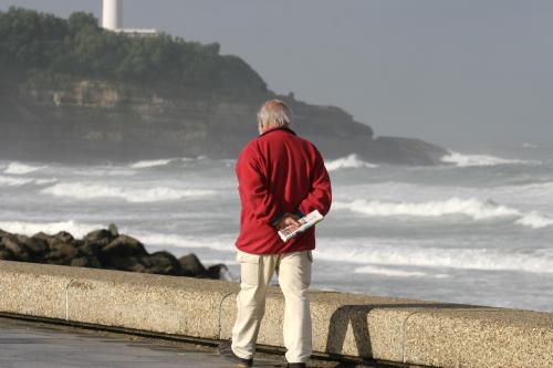 O treime din barbatii peste 50 de ani sufera de adenom de prostata, Foto: PhotoExpress