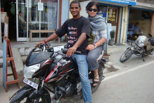 India pe motocicleta, Foto: Think Outside The Box
