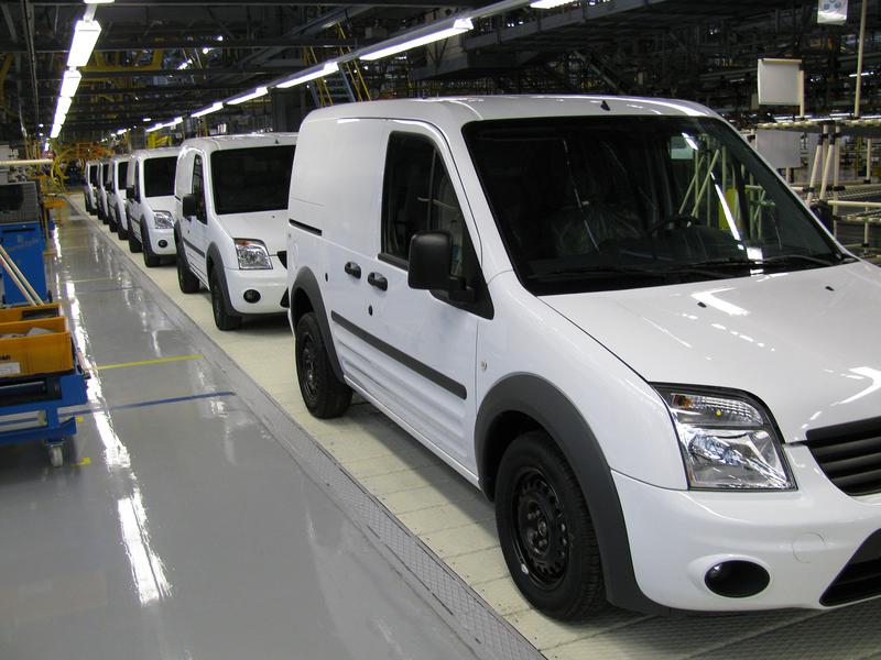 Ford a produs in medie 700 de vehicule pe luna, Foto: Hotnews