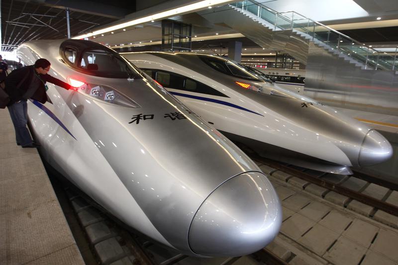 Trenul merge in medie cu 250 km/h, Foto: Reuters