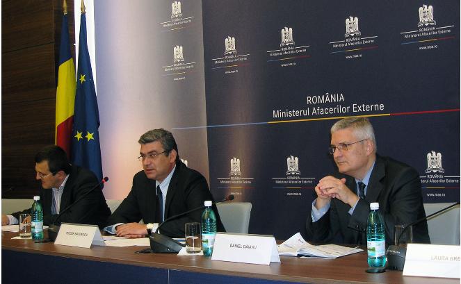 Ministrul Baconschi la conferinta privind prioritatile Romaniei pentru 2020, Foto: MAE