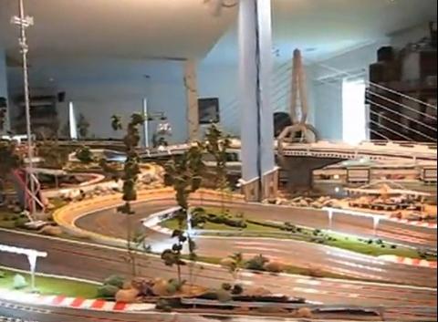 Mini-circuitul de Formula 1, Foto: Captura Youtube.com