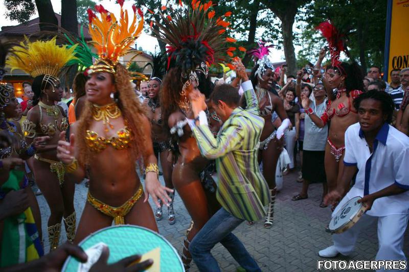 Radu Mazare si braziliencele, Foto: Agerpres