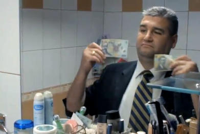 DOC - Genti de bani, Foto: Captura Youtube.com