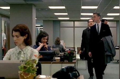 Biroul, a doua casa, Foto: YouTube.com