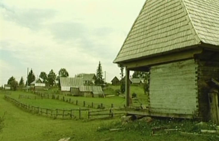 sat romanesc, Foto: Hotnews