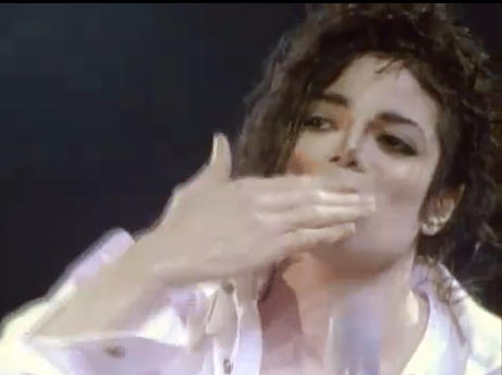 Michael Jackson - Hold My Hand, Foto: Captura Youtube.com