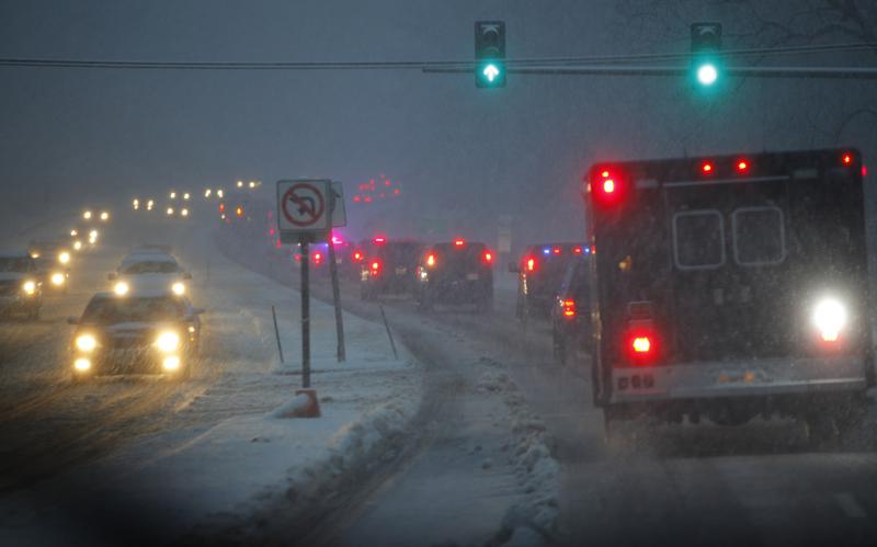Coloana prezidentiala, blocata in trafic, Foto: Reuters