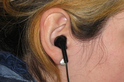 Pentru frumusetea urechii, Foto: MedLive.ro