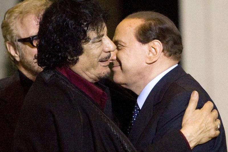 Muammar Gaddafi si Silvio Berlusconi (noiembrie 2009), Foto: Reuters