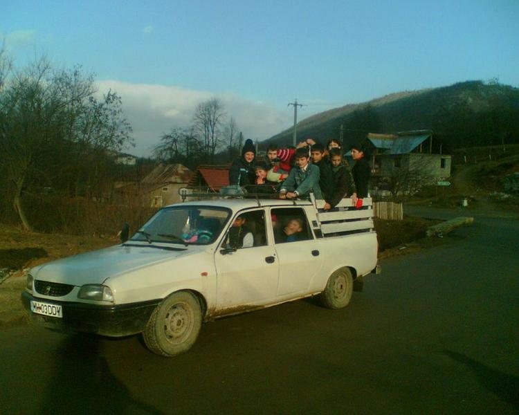 Transport elevi, Foto: USER UPLOADED