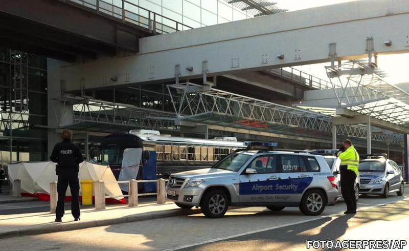 Politia a inconjurat zona, Foto: Agerpres