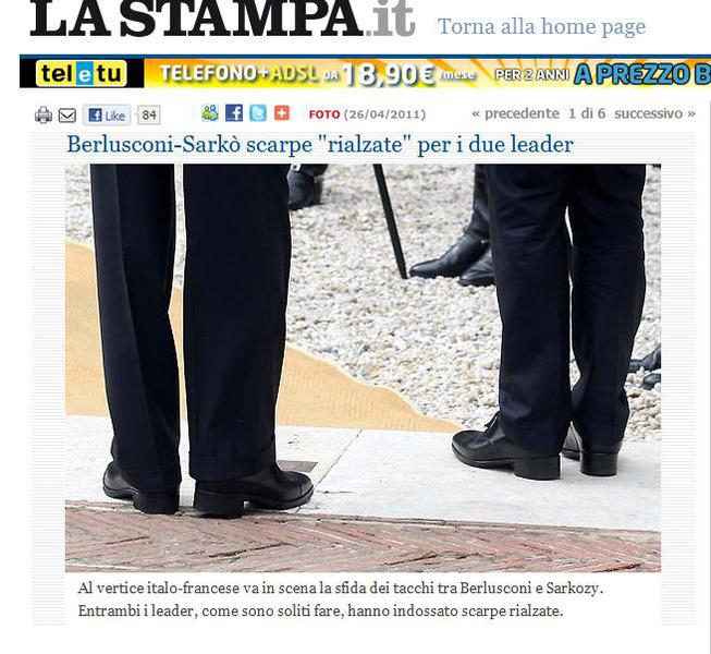 Berlusconi si Sarkozy, cu tocurile inaltate, Foto: Captura la Stampa
