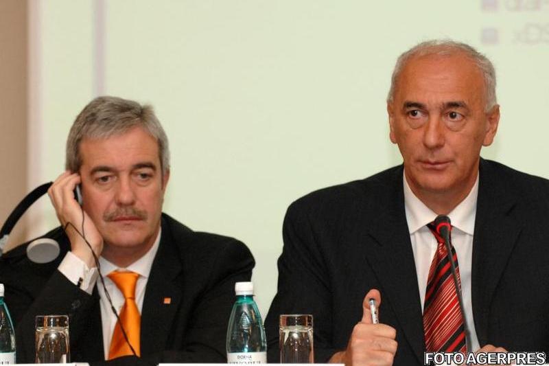 Richard Moat, fostul CEO Orange Romania si Dan Georgescu, in anul 2007, Foto: AGERPRES