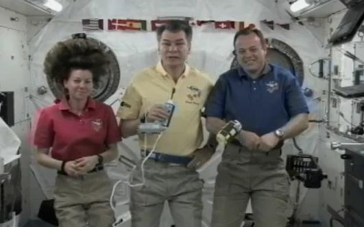 Felicitari din spatiu, Foto: Captura YouTube