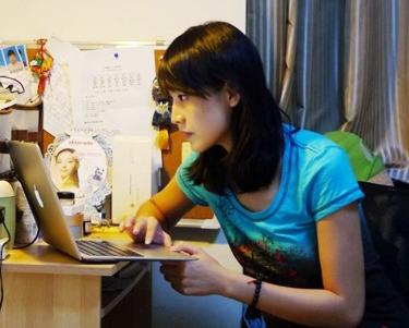 Dependenta de messenger, Foto: Agerpres