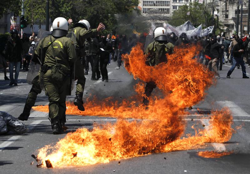 Violente in capitala elena, Foto: Reuters