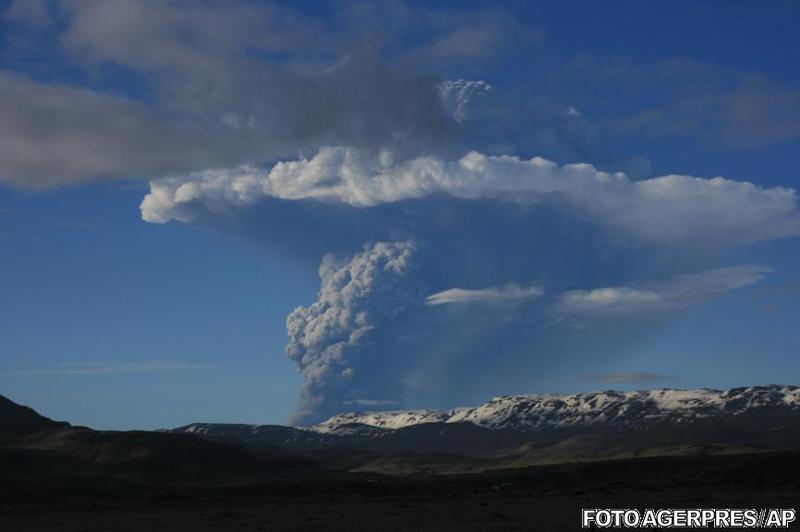 Vulcanul Grimsvotn din Islanda a inceput sa erupa, Foto: Agerpres/AP