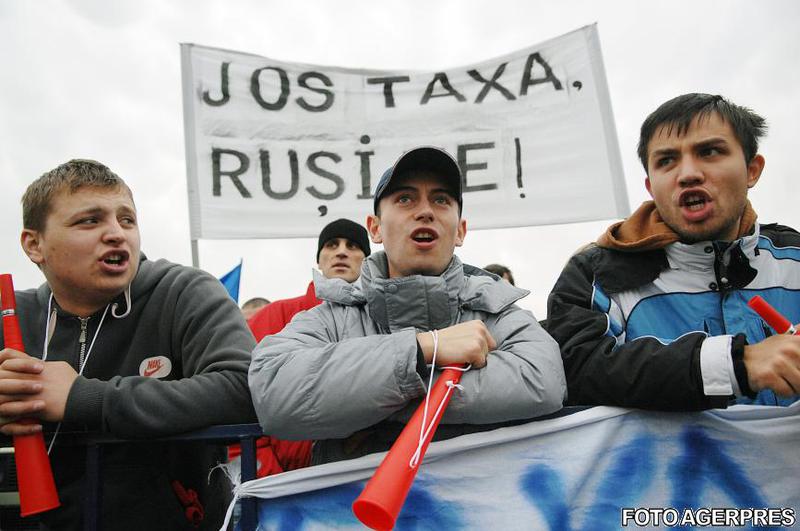 Taxa auto a fost si motiv de mitinguri in 2008, Foto: Agerpres