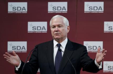 Robert Gates sustine discursul -Reflectii asupra viitorului Aliantei Nord-Atlantice- in Bruxelles, 10 iunie, Foto: Reuters